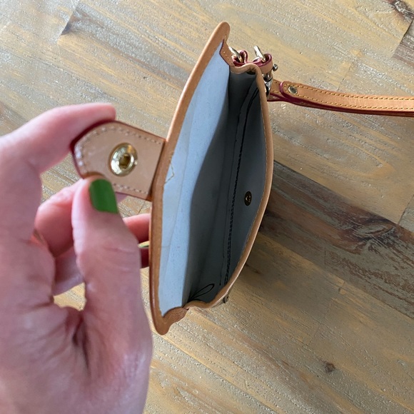 Dooney & Bourke, Black, Wristlet - Picture 7 of 10